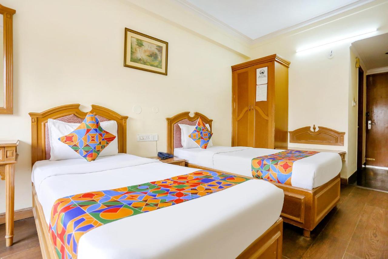 Fabhotel Altus Gurgaon Bagian luar foto