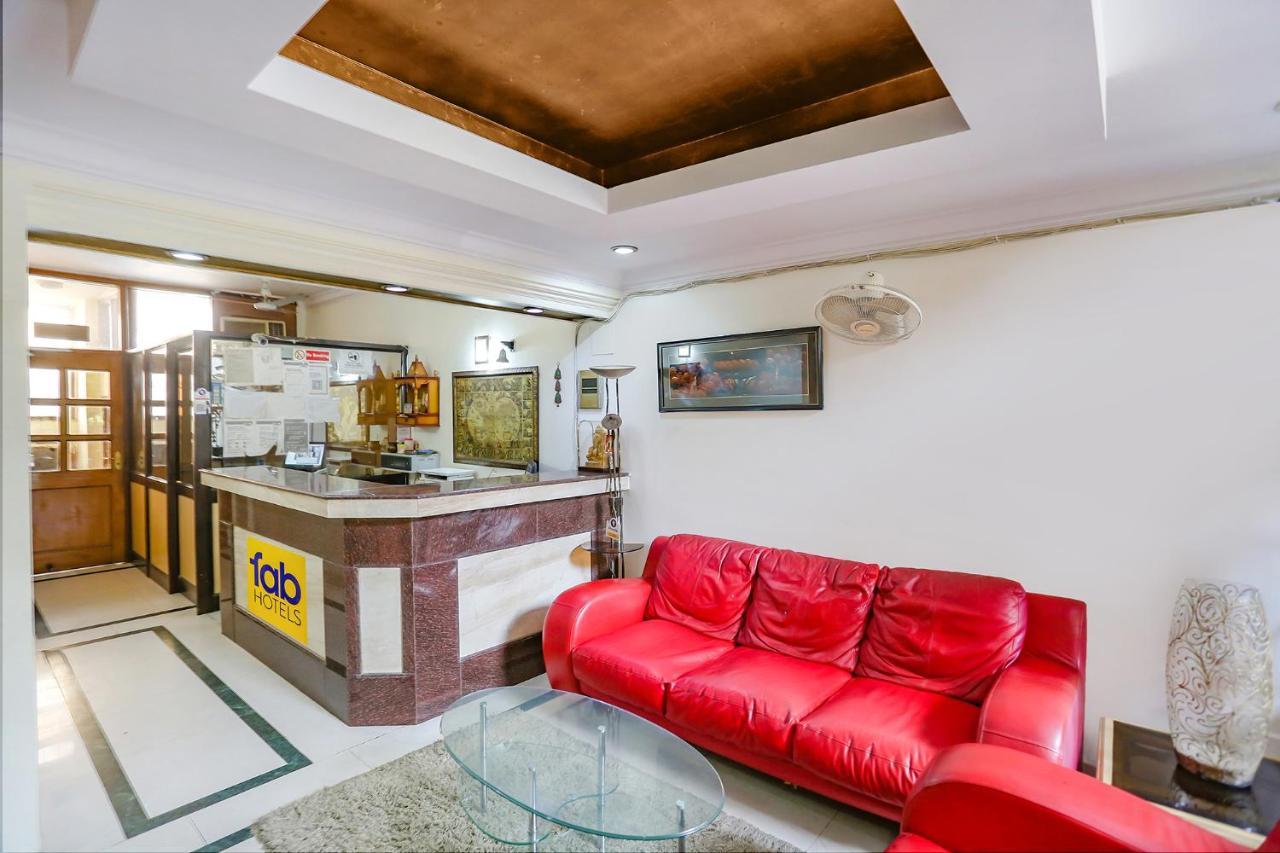 Fabhotel Altus Gurgaon Bagian luar foto