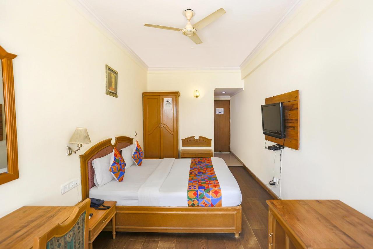 Fabhotel Altus Gurgaon Bagian luar foto