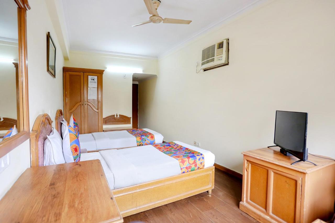 Fabhotel Altus Gurgaon Bagian luar foto