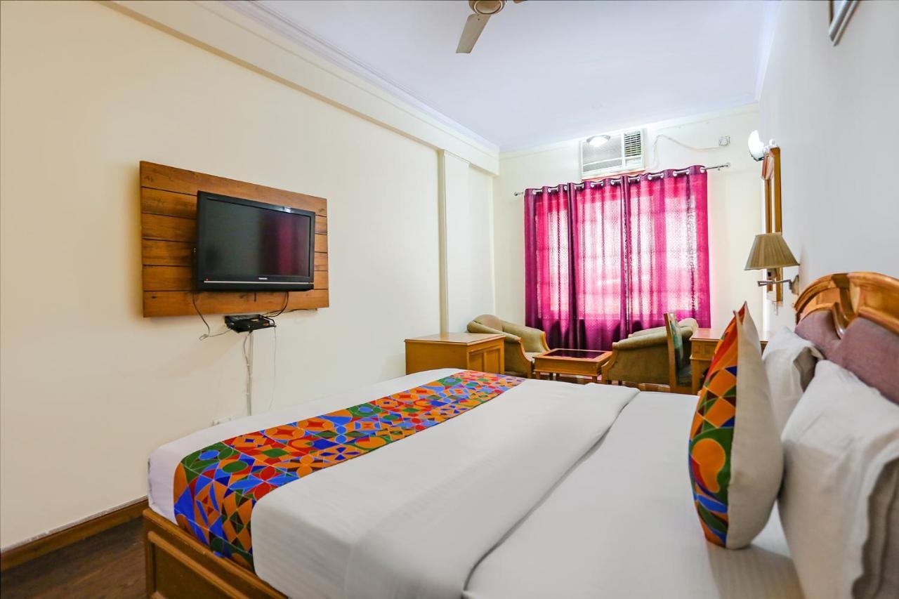Fabhotel Altus Gurgaon Bagian luar foto